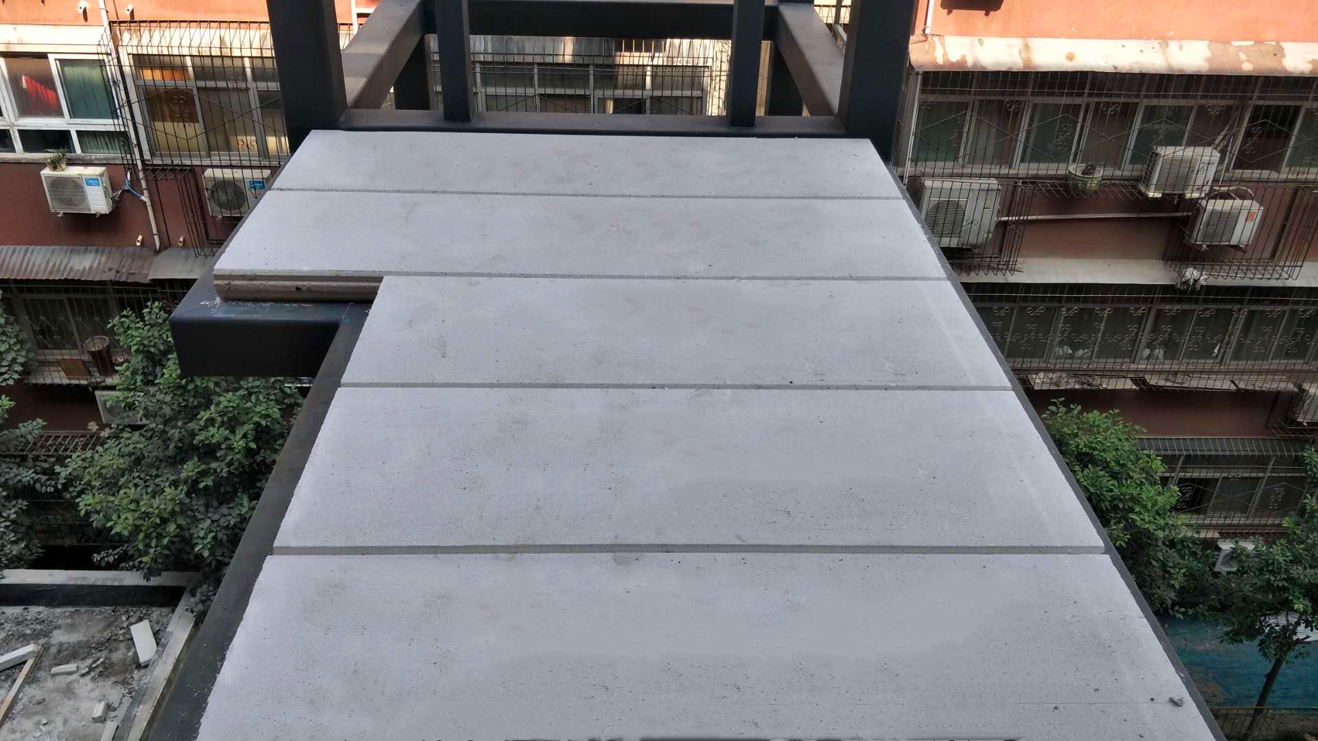 蒸壓加氣混凝土屋面板及<a href='http://www.5iwyx.cn/cp/e/' target='_blank'><u>樓板</u></a>